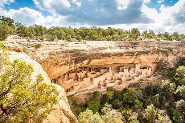 Hotel TICABOO LODGE LAKE POWELL (Laketown)